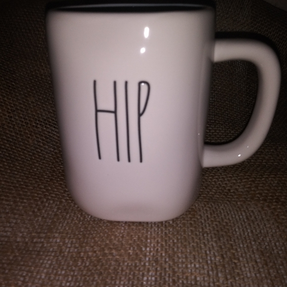 Rae Dunn Hip Hop mug - Picture 3 of 3